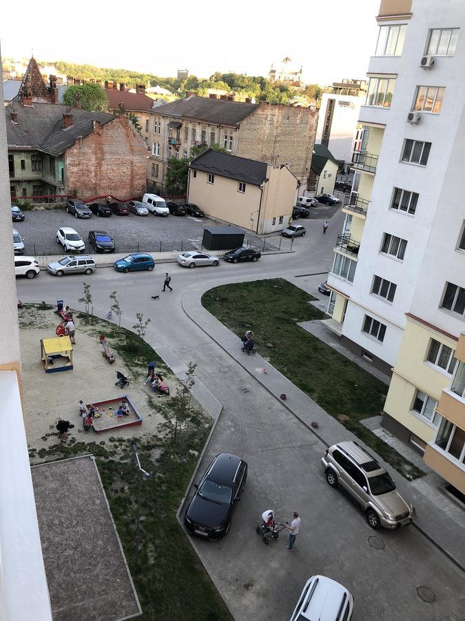 Bon Apetit Apartament Lviv Exterior photo